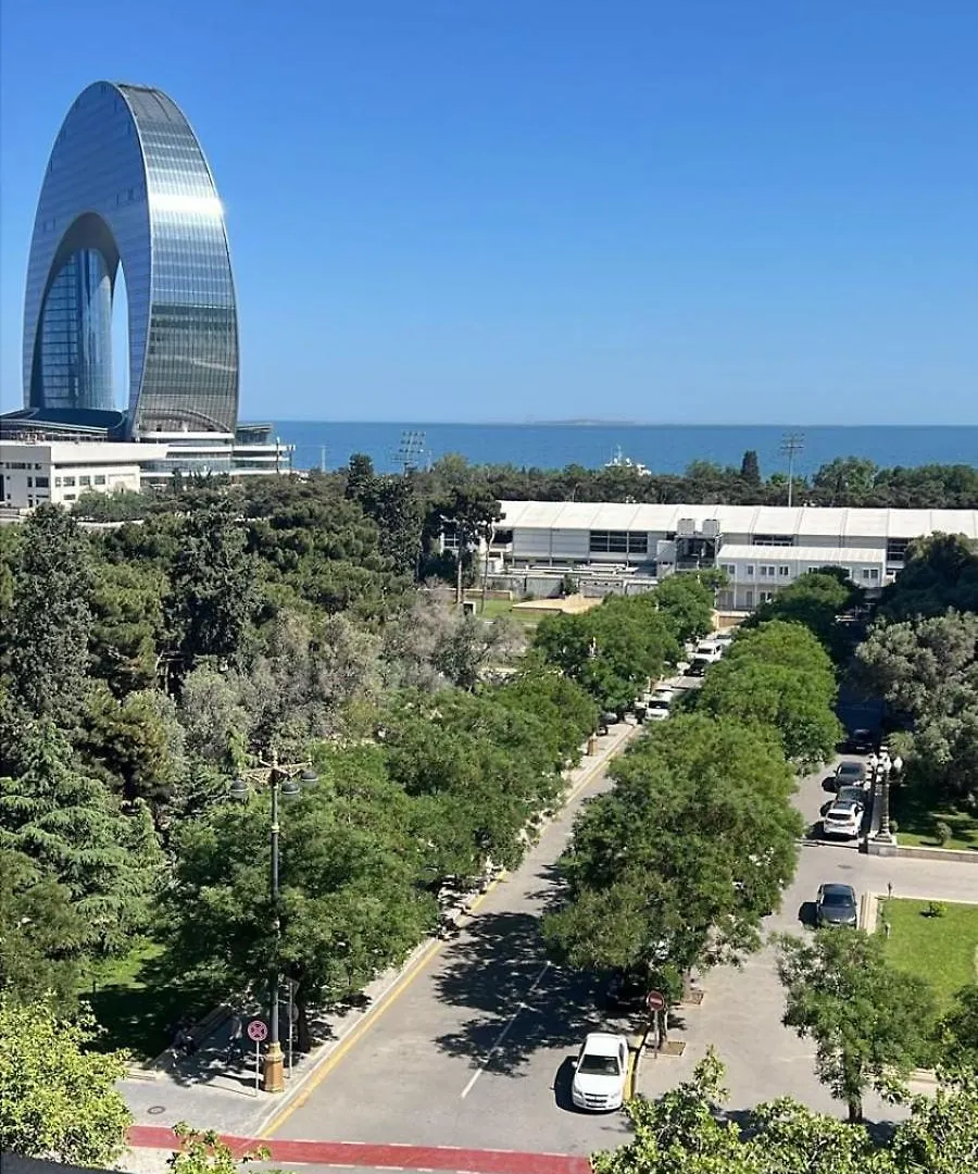 Seaside View Apartment In Baku